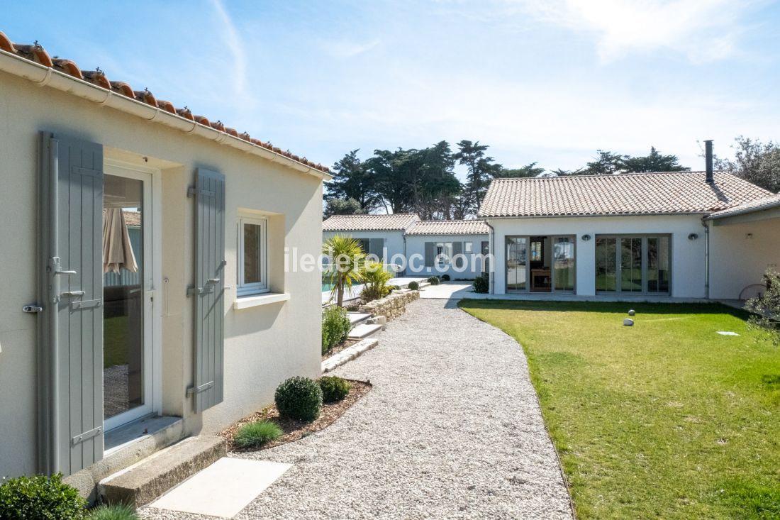 Photo 17: An accomodation located in Sainte-Marie-de-Ré on ile de Ré.