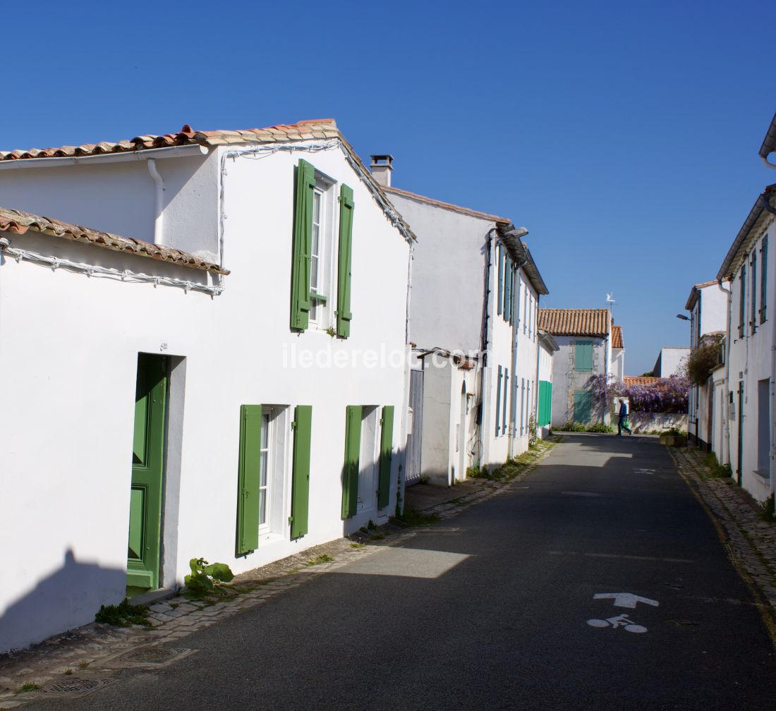 Photo 6: An accomodation located in Loix on ile de Ré.