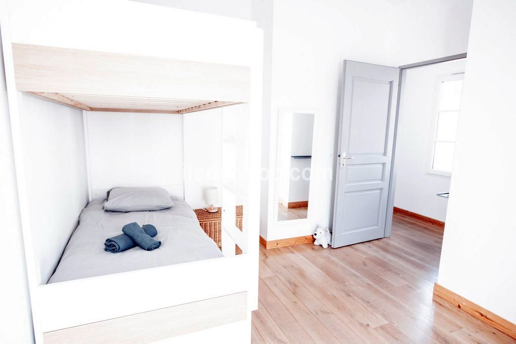 Photo 25: An accomodation located in Sainte-Marie-de-R&eacute; on ile de R&eacute;.