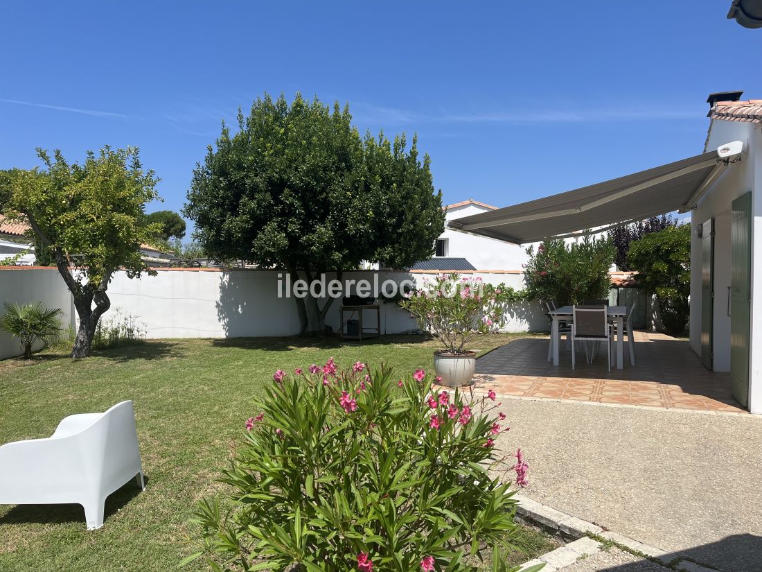 Photo 25: An accomodation located in Le Bois-Plage-en-R&eacute; on ile de R&eacute;.