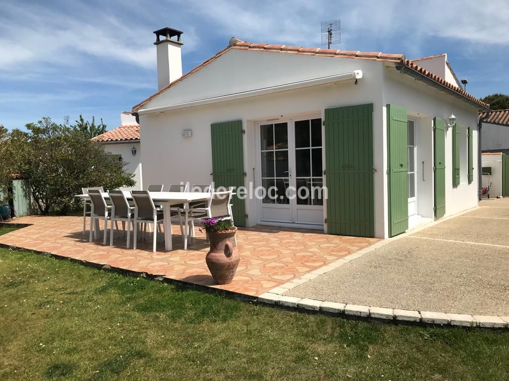 Photo 25: An accomodation located in Le Bois-Plage-en-Ré on ile de Ré.