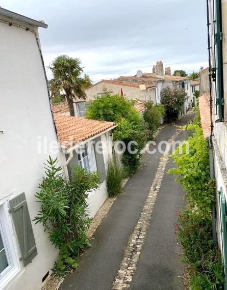 Photo 14: An accomodation located in Le Bois-Plage-en-Ré on ile de Ré.