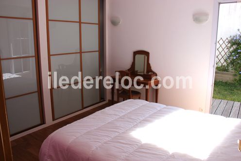 Photo 12: An accomodation located in Saint-Cl&eacute;ment-des-Baleines on ile de R&eacute;.