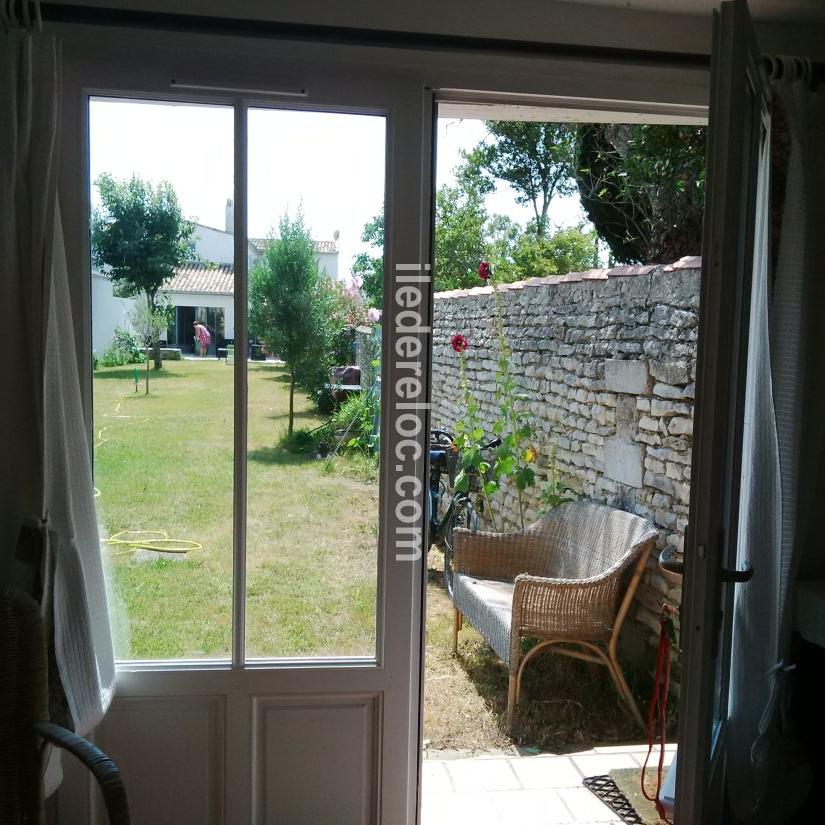 Photo 20: An accomodation located in La Couarde-sur-mer on ile de Ré.