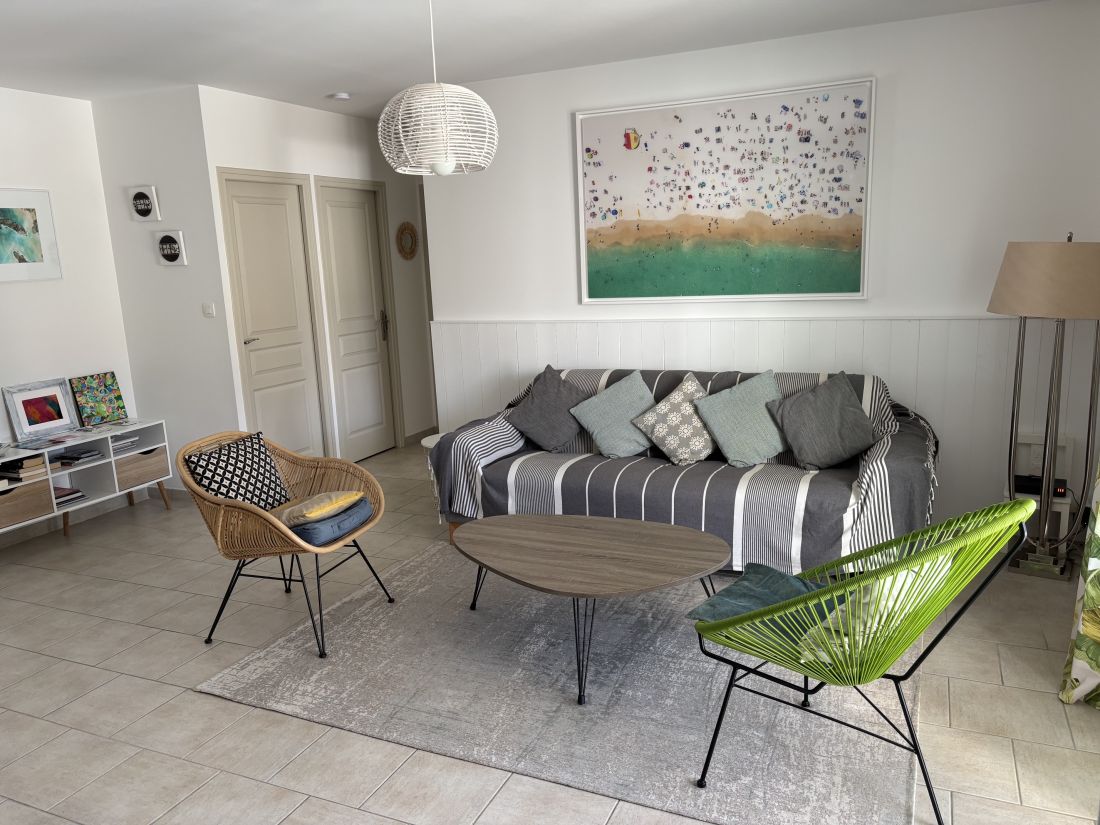 Photo 17: An accomodation located in Sainte-Marie-de-R&eacute; on ile de R&eacute;.