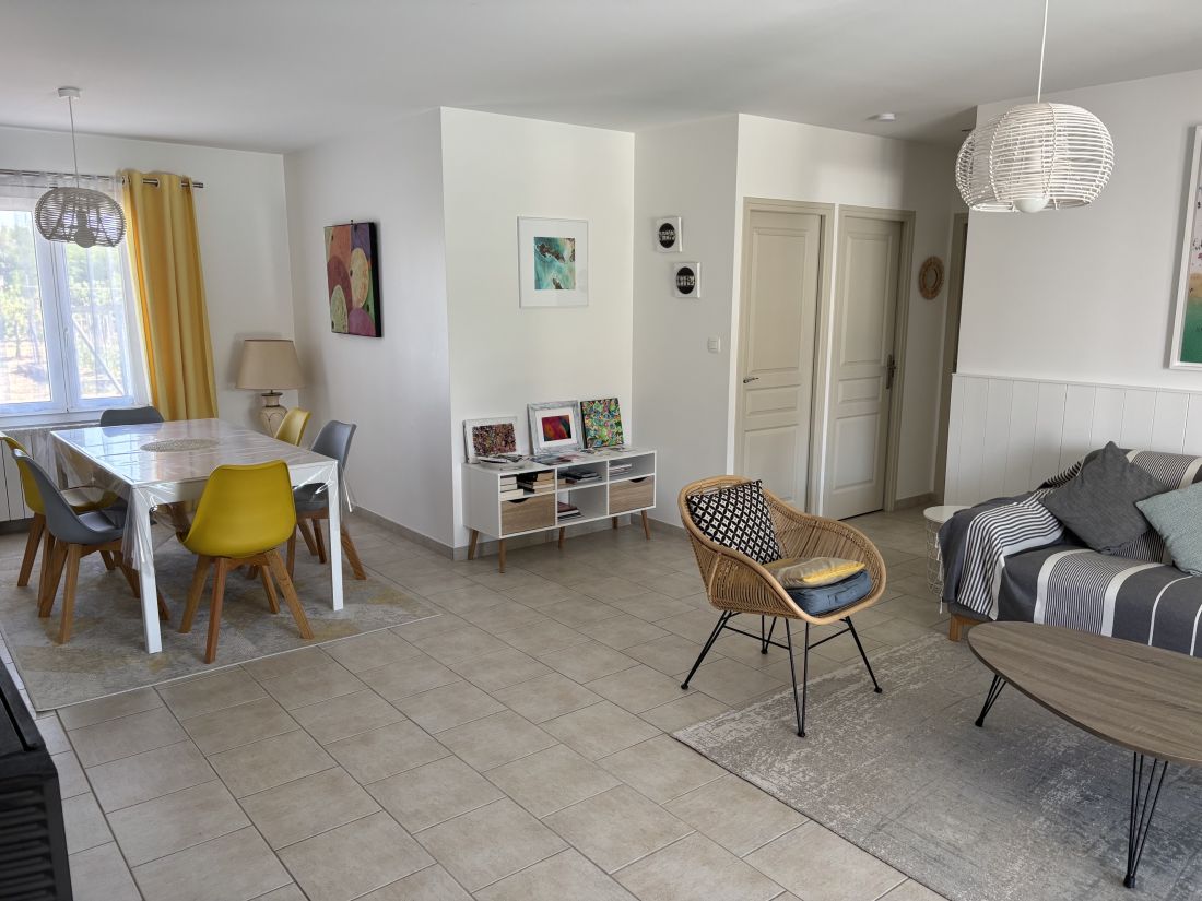 Photo 18: An accomodation located in Sainte-Marie-de-R&eacute; on ile de R&eacute;.