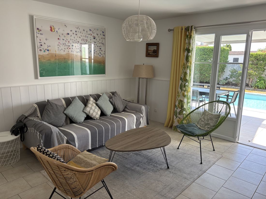 Photo 16: An accomodation located in Sainte-Marie-de-R&eacute; on ile de R&eacute;.