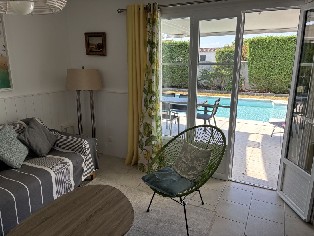 Photo 21: An accomodation located in Sainte-Marie-de-R&eacute; on ile de R&eacute;.