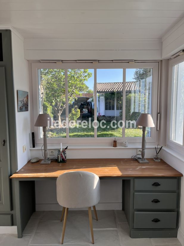 Photo 11: An accomodation located in Loix on ile de R&eacute;.