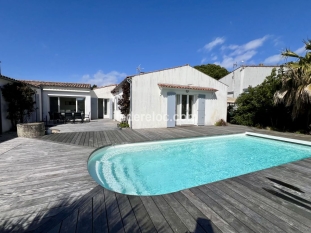 Ile de R&eacute;:Villa with heated pool - 300m from the beach