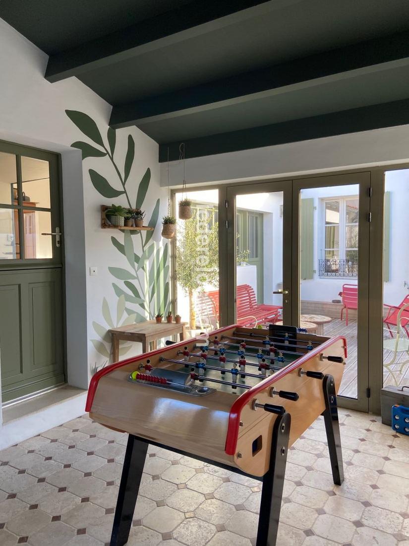 Photo 6: An accomodation located in La Couarde-sur-mer on ile de R&eacute;.