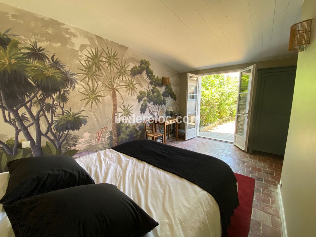 Photo 12: An accomodation located in La Couarde-sur-mer on ile de R&eacute;.