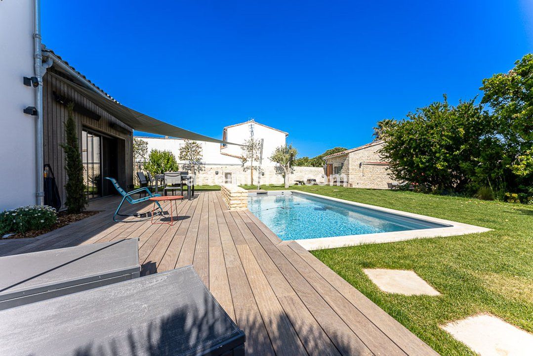 Photo 31: An accomodation located in La Flotte-en-Ré on ile de Ré.