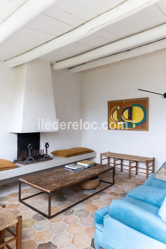 Photo 8: An accomodation located in Ars en R&eacute; on ile de R&eacute;.