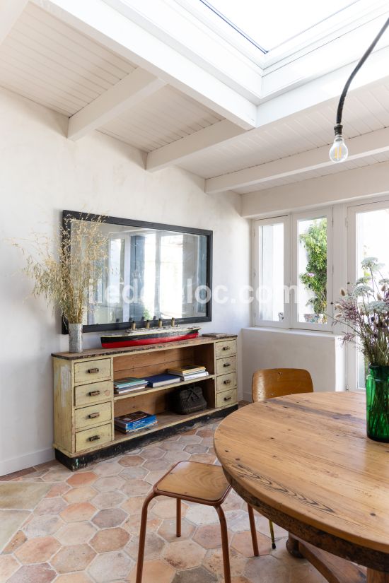 Photo 11: An accomodation located in Ars en R&eacute; on ile de R&eacute;.