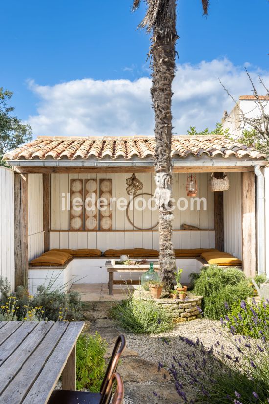 Photo 5: An accomodation located in Ars en R&eacute; on ile de R&eacute;.