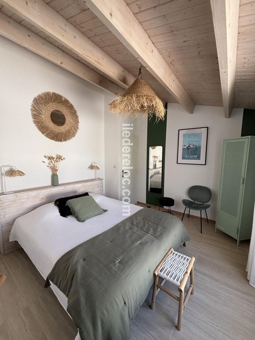 Photo 14: An accomodation located in Le Bois-Plage-en-Ré on ile de Ré.