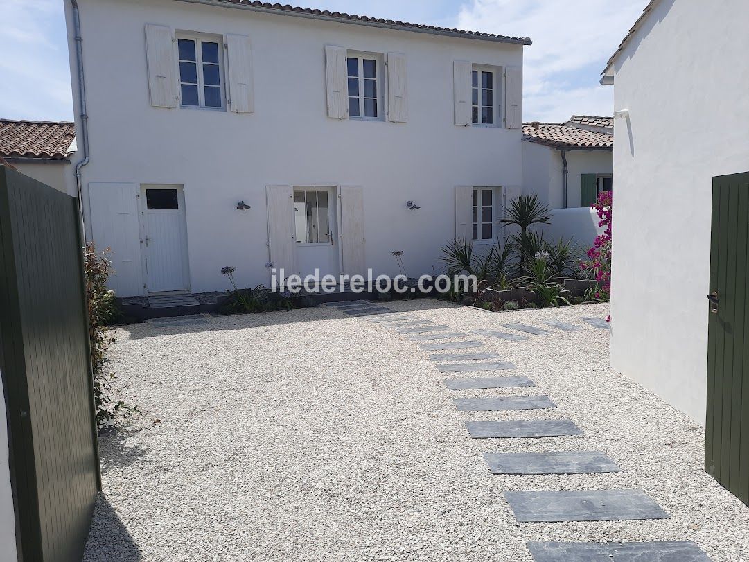 Photo 14: An accomodation located in La Flotte-en-Ré on ile de Ré.