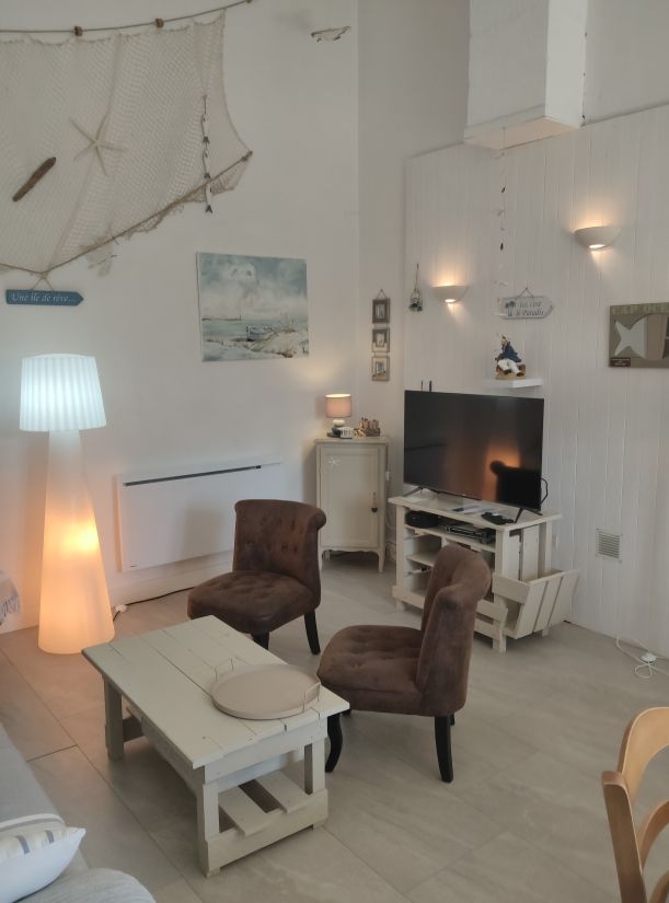 Photo 16: An accomodation located in Sainte-Marie-de-Ré on ile de Ré.