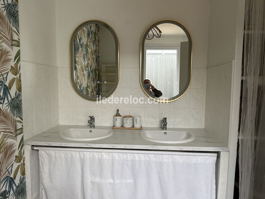 Photo 12: An accomodation located in Les Portes-en-Ré on ile de Ré.