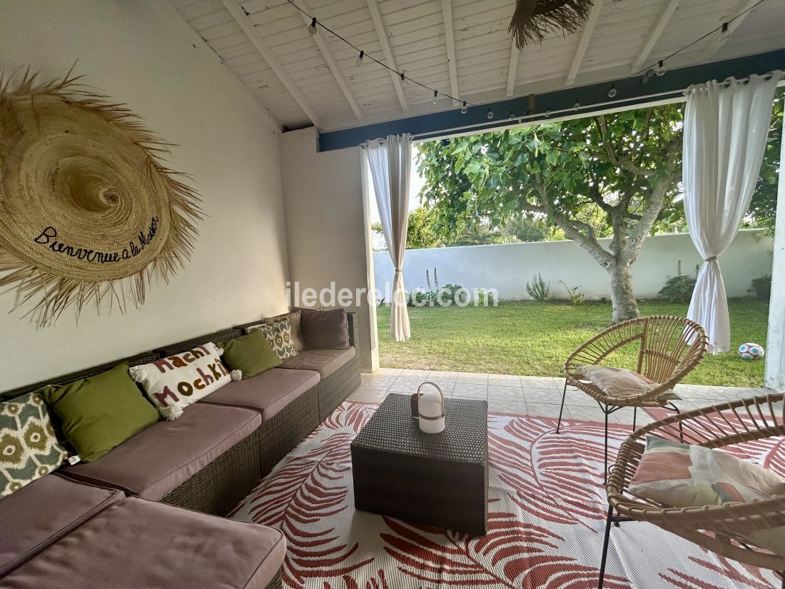 Photo 7: An accomodation located in Les Portes-en-Ré on ile de Ré.