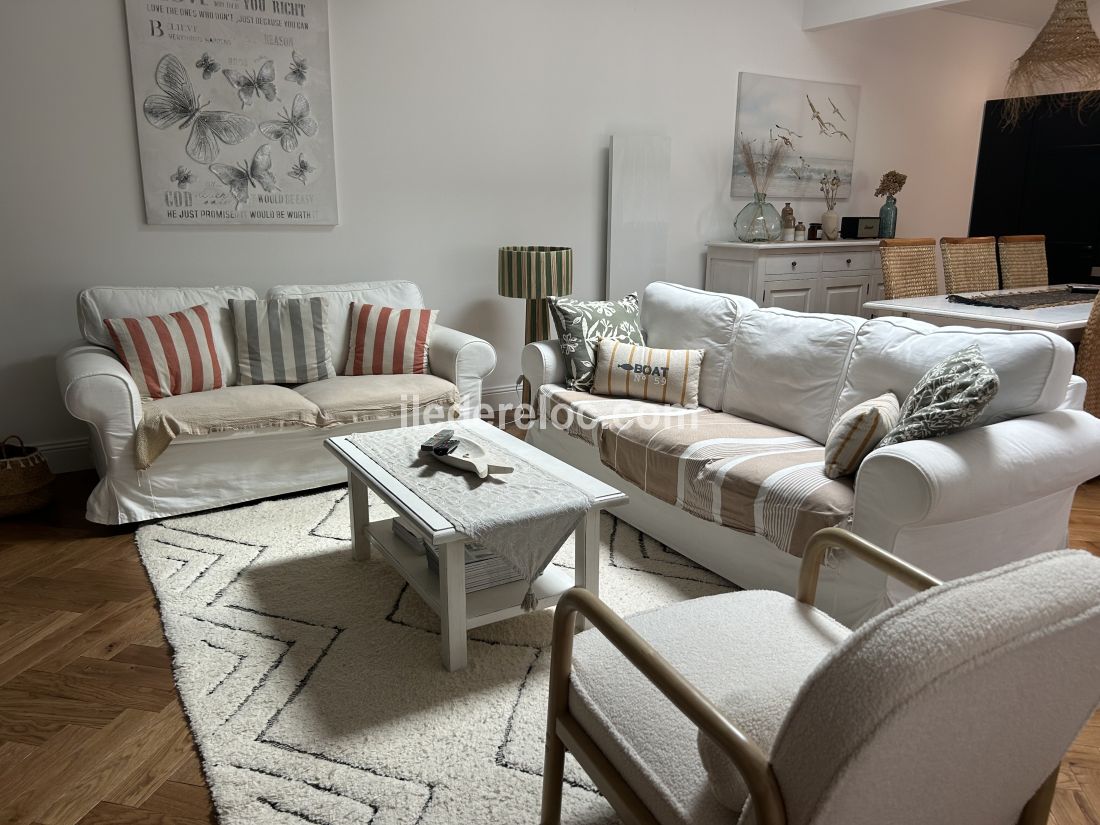 Photo 15: An accomodation located in Les Portes-en-Ré on ile de Ré.