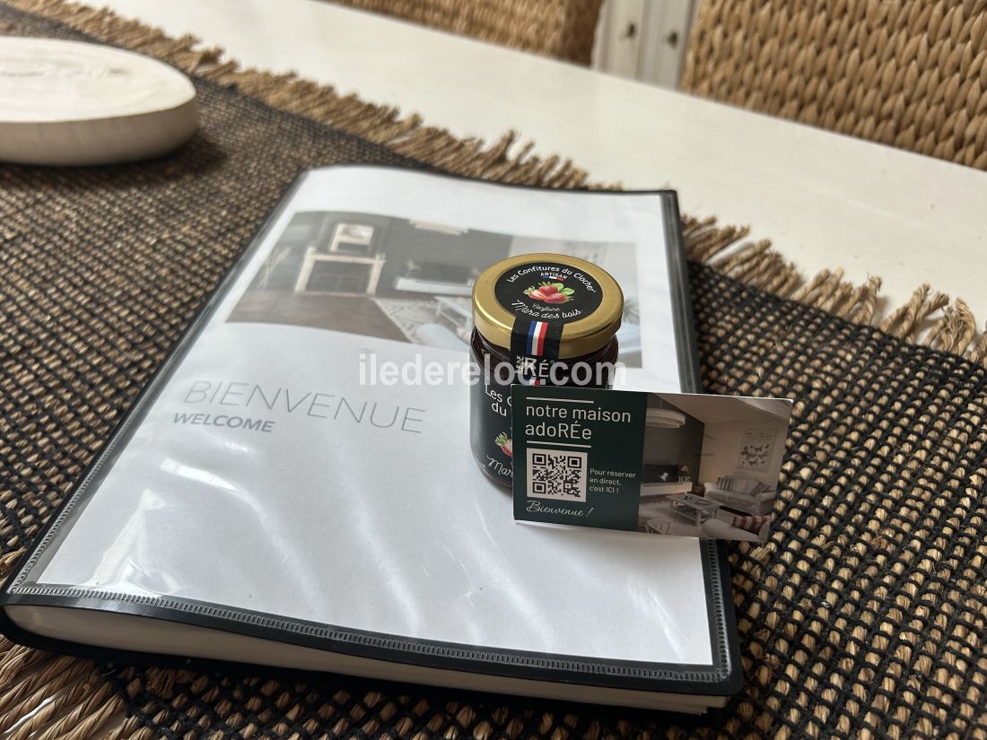 Photo 13: An accomodation located in Les Portes-en-Ré on ile de Ré.