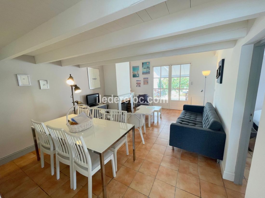 Photo 11: An accomodation located in La Flotte-en-Ré on ile de Ré.