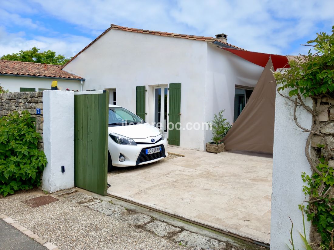 Photo 38: An accomodation located in Sainte-Marie-de-Ré on ile de Ré.