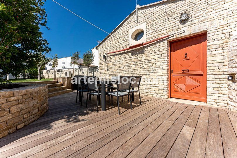 Photo 24: An accomodation located in La Flotte-en-Ré on ile de Ré.