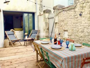 Ile de Ré:Very beautiful renovated house in the center of la noue, all on foot or by bike