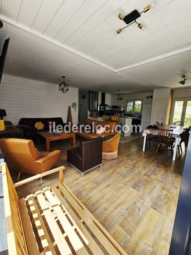 Photo 4: An accomodation located in La Couarde-sur-mer on ile de R&eacute;.
