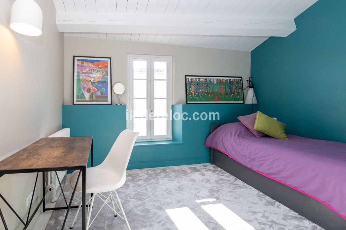 Photo 12: An accomodation located in La Flotte-en-R&eacute; on ile de R&eacute;.