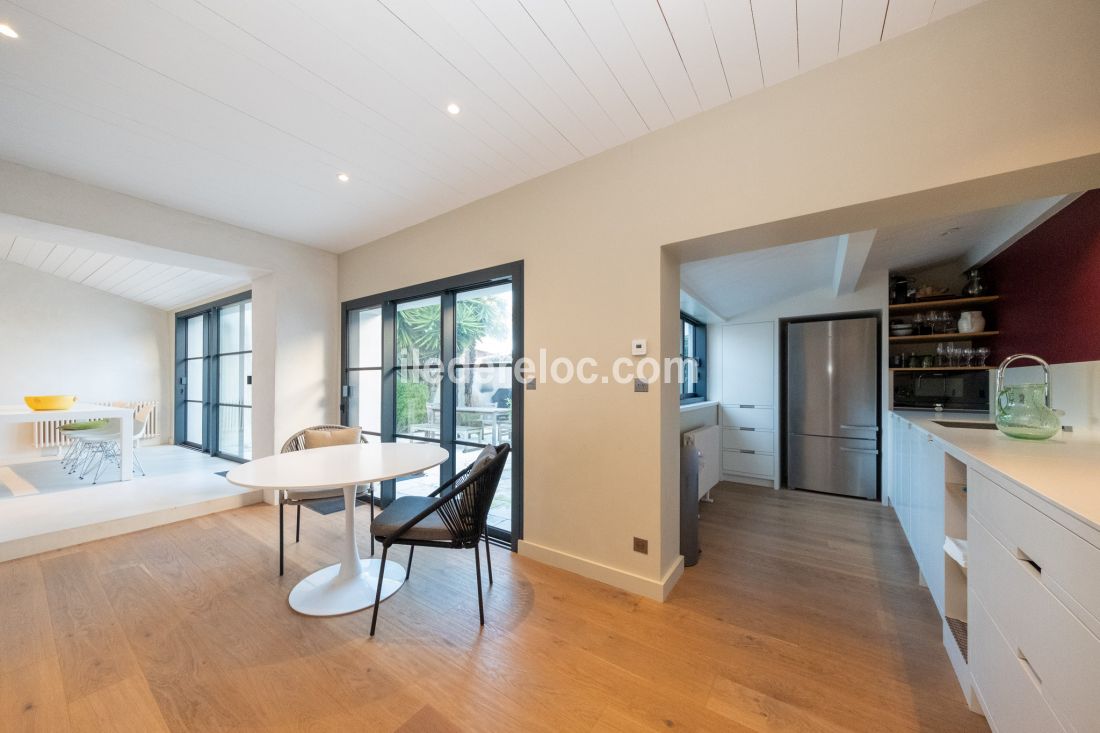 Photo 8: An accomodation located in La Flotte-en-R&eacute; on ile de R&eacute;.