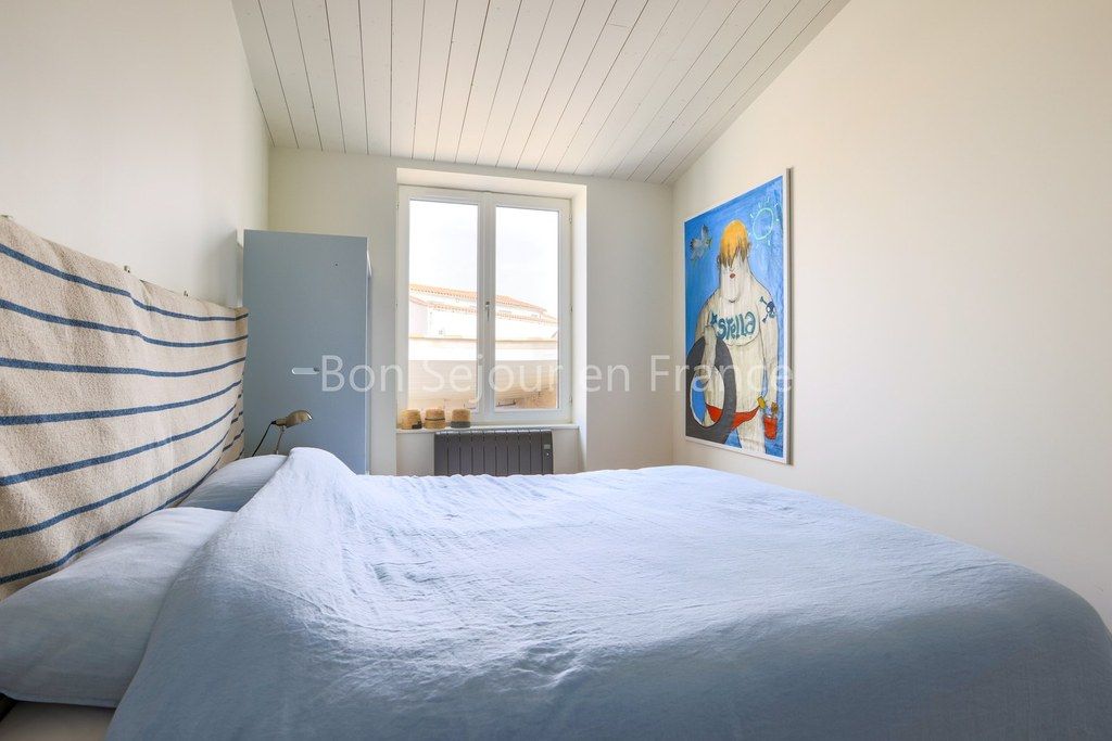 Photo 17: An accomodation located in Le Bois-Plage-en-R&eacute; on ile de R&eacute;.