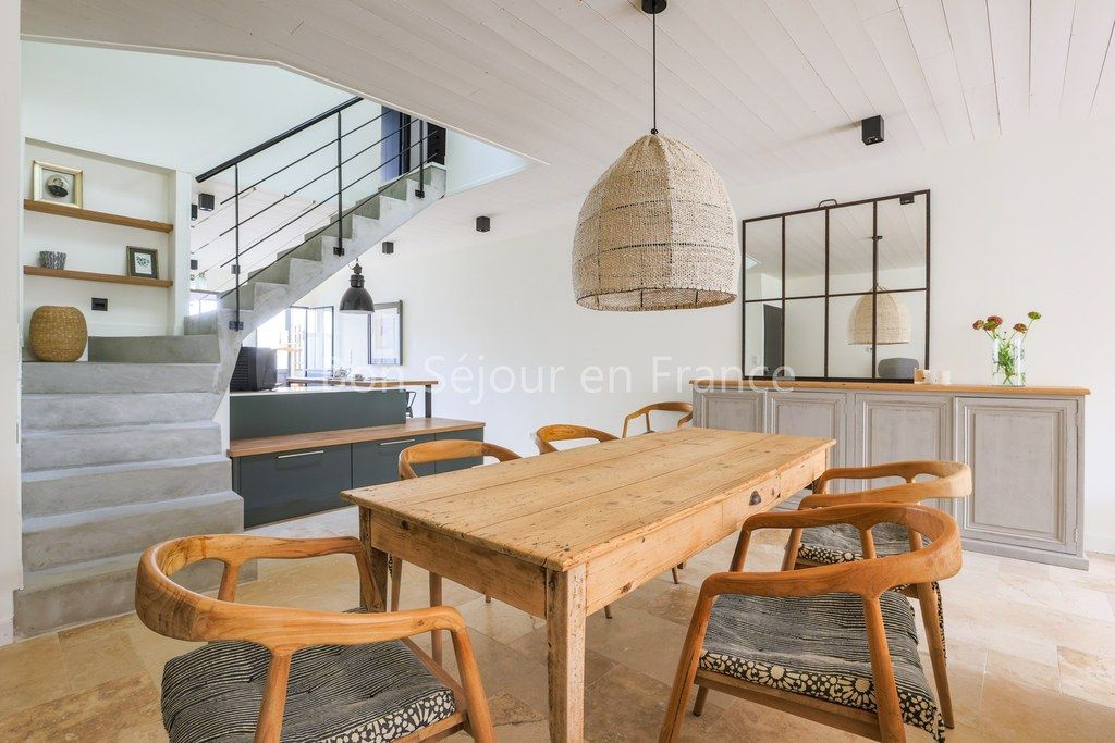 Photo 10: An accomodation located in Le Bois-Plage-en-R&eacute; on ile de R&eacute;.