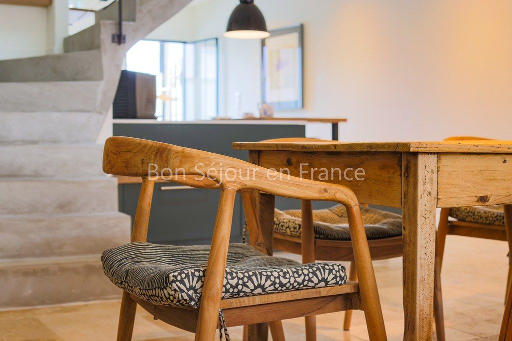Photo 11: An accomodation located in Le Bois-Plage-en-R&eacute; on ile de R&eacute;.