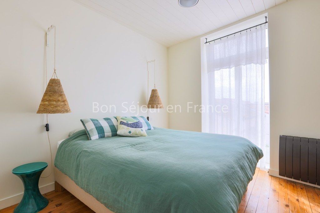 Photo 22: An accomodation located in Le Bois-Plage-en-R&eacute; on ile de R&eacute;.