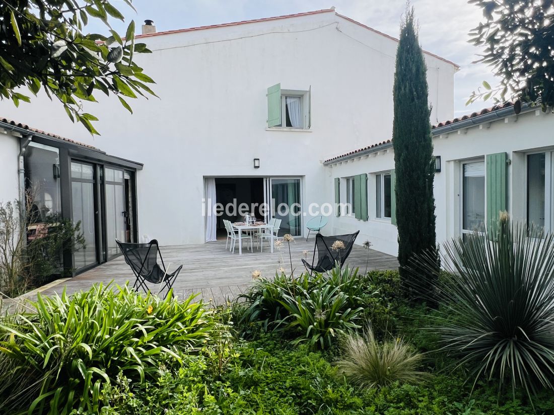 Photo 20: An accomodation located in Le Bois-Plage-en-Ré on ile de Ré.