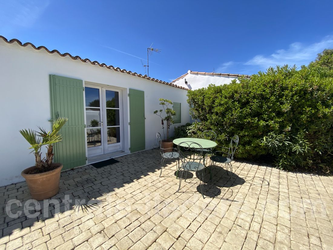 Photo 20: An accomodation located in Le Bois-Plage-en-Ré on ile de Ré.