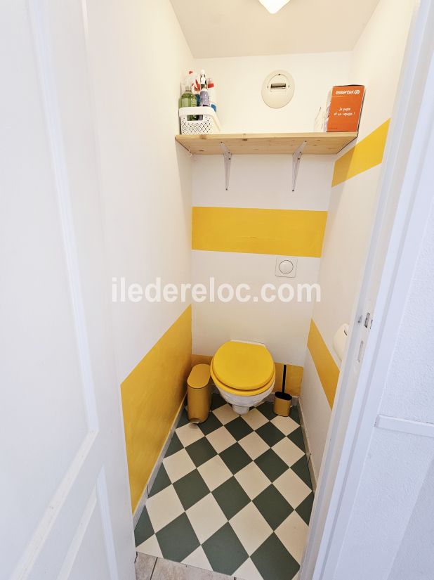 Photo 9: An accomodation located in La Couarde-sur-mer on ile de Ré.