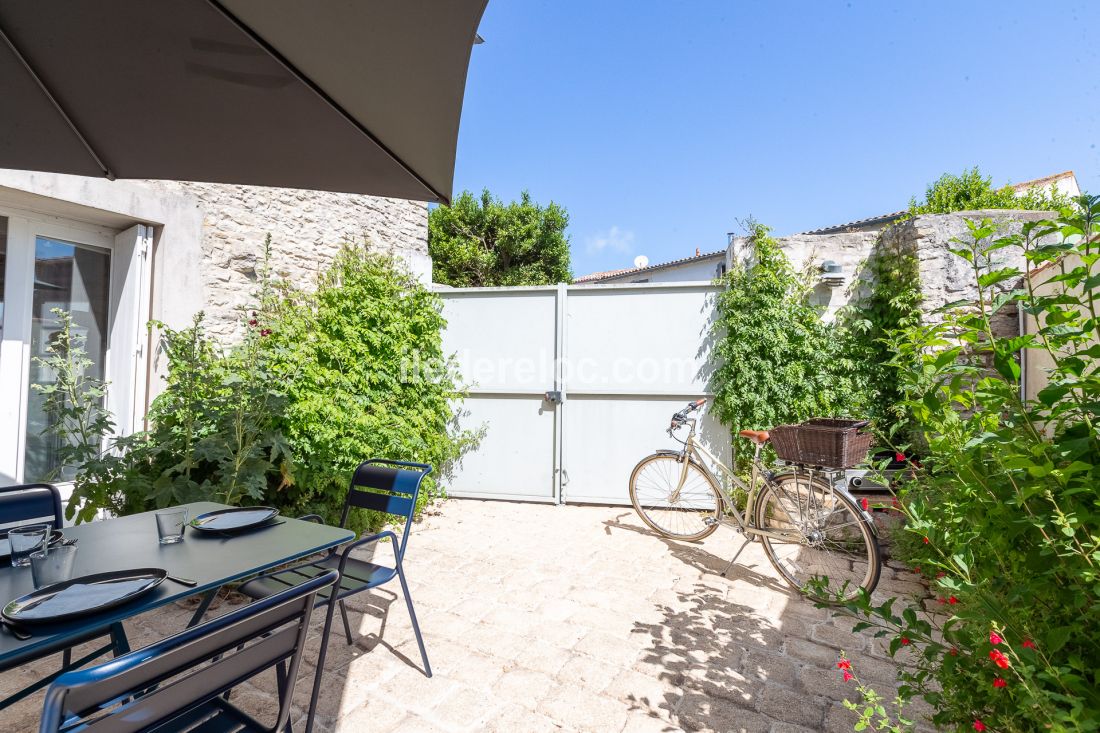 Photo 14: An accomodation located in Le Bois-Plage-en-Ré on ile de Ré.