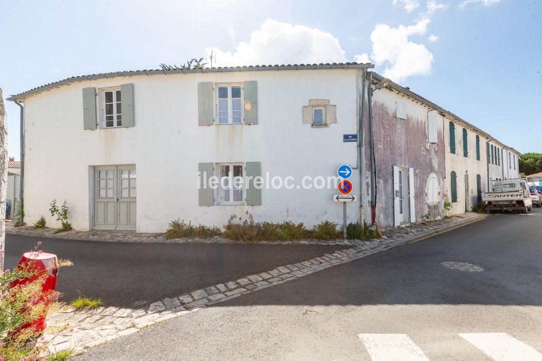 Photo 15: An accomodation located in Le Bois-Plage-en-Ré on ile de Ré.