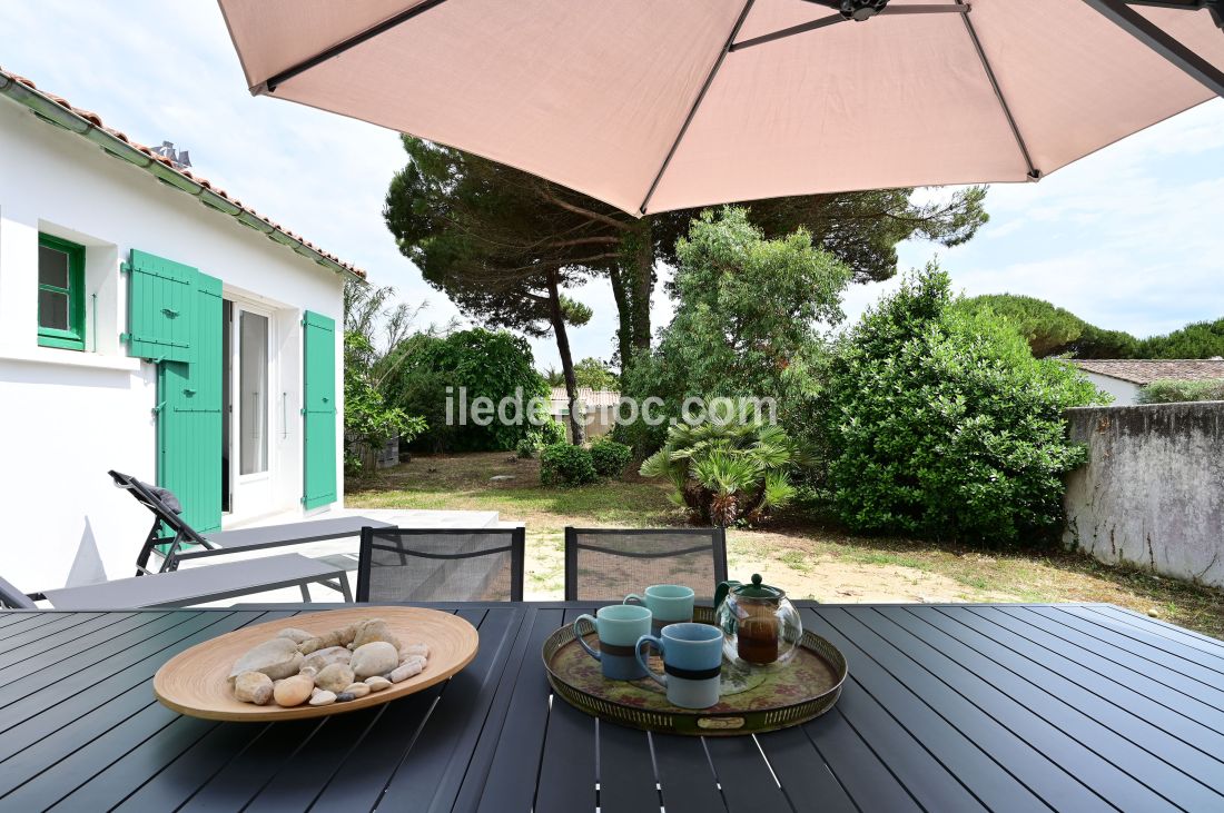 Photo 14: An accomodation located in Le Bois-Plage-en-R&eacute; on ile de R&eacute;.