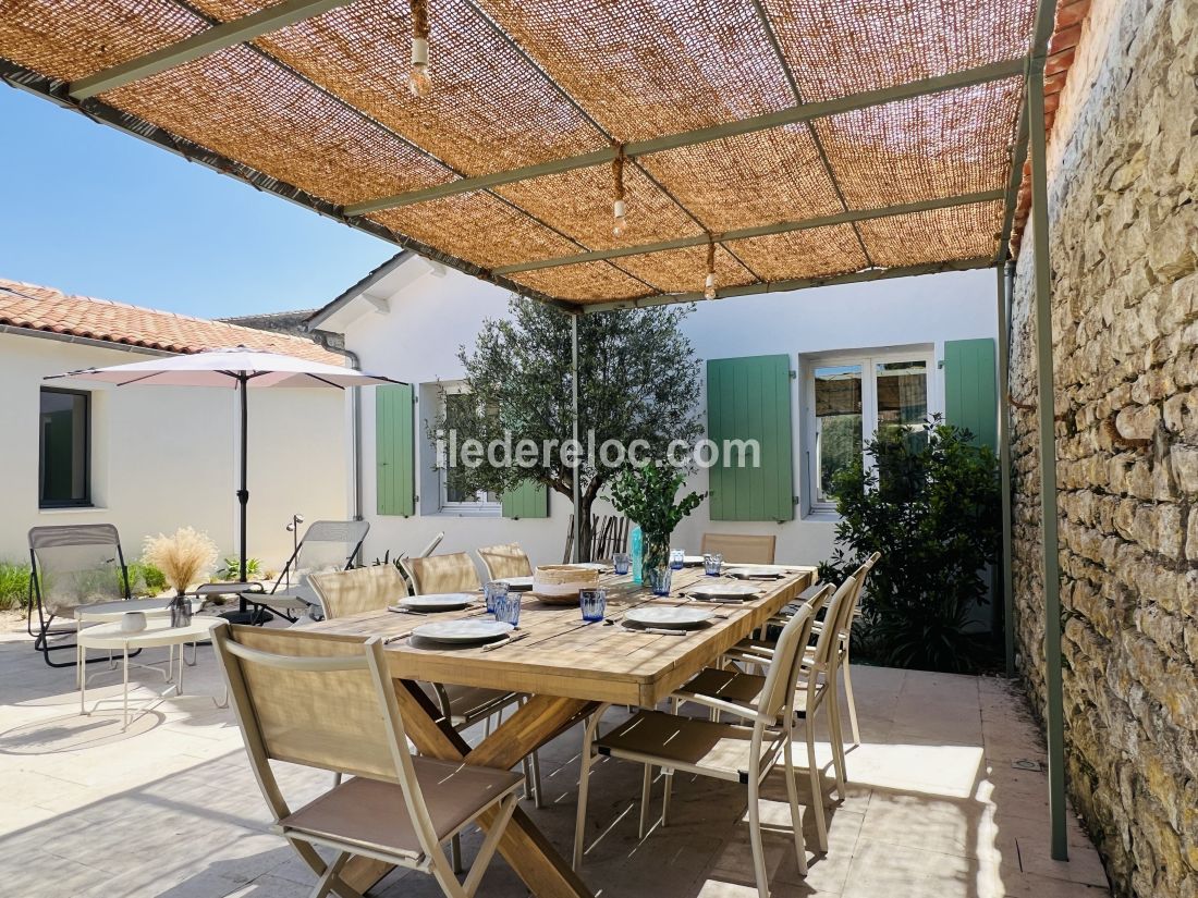 Photo 23: An accomodation located in La Flotte-en-R&eacute; on ile de R&eacute;.