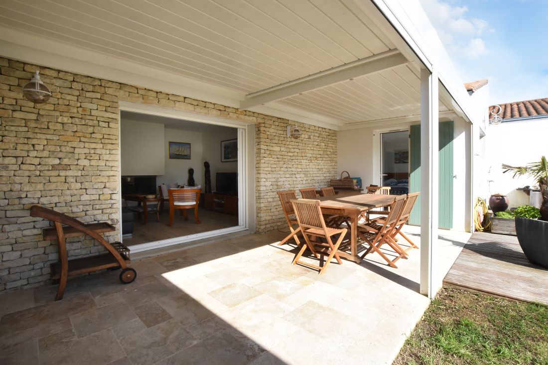 Photo 16: An accomodation located in Sainte-Marie-de-Ré on ile de Ré.