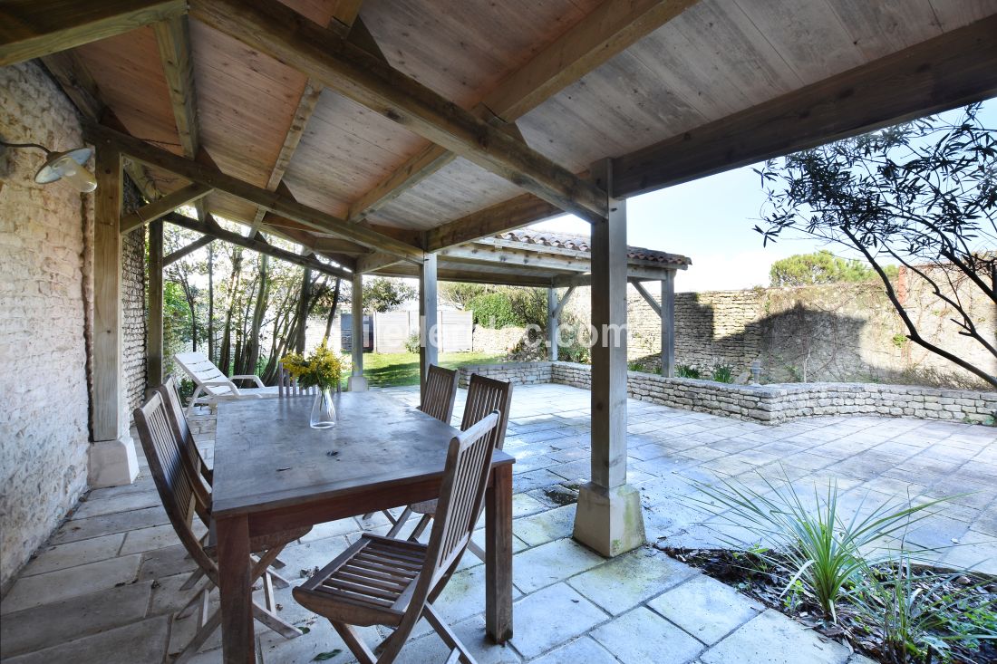 Photo 5: An accomodation located in Saint-Clément-des-Baleines on ile de Ré.