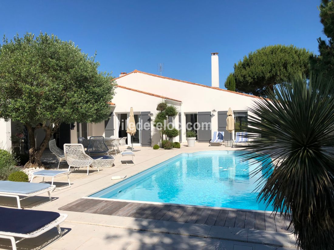 Photo 14: An accomodation located in La Flotte-en-Ré on ile de Ré.