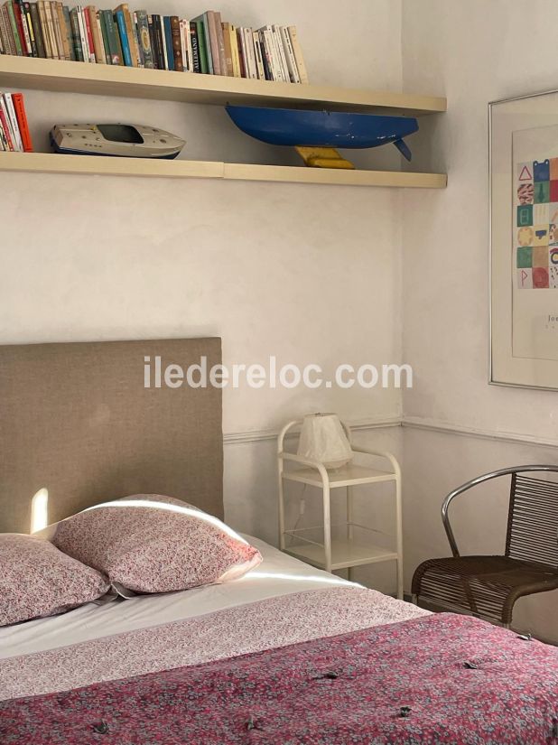Photo 21: An accomodation located in La Couarde-sur-mer on ile de Ré.