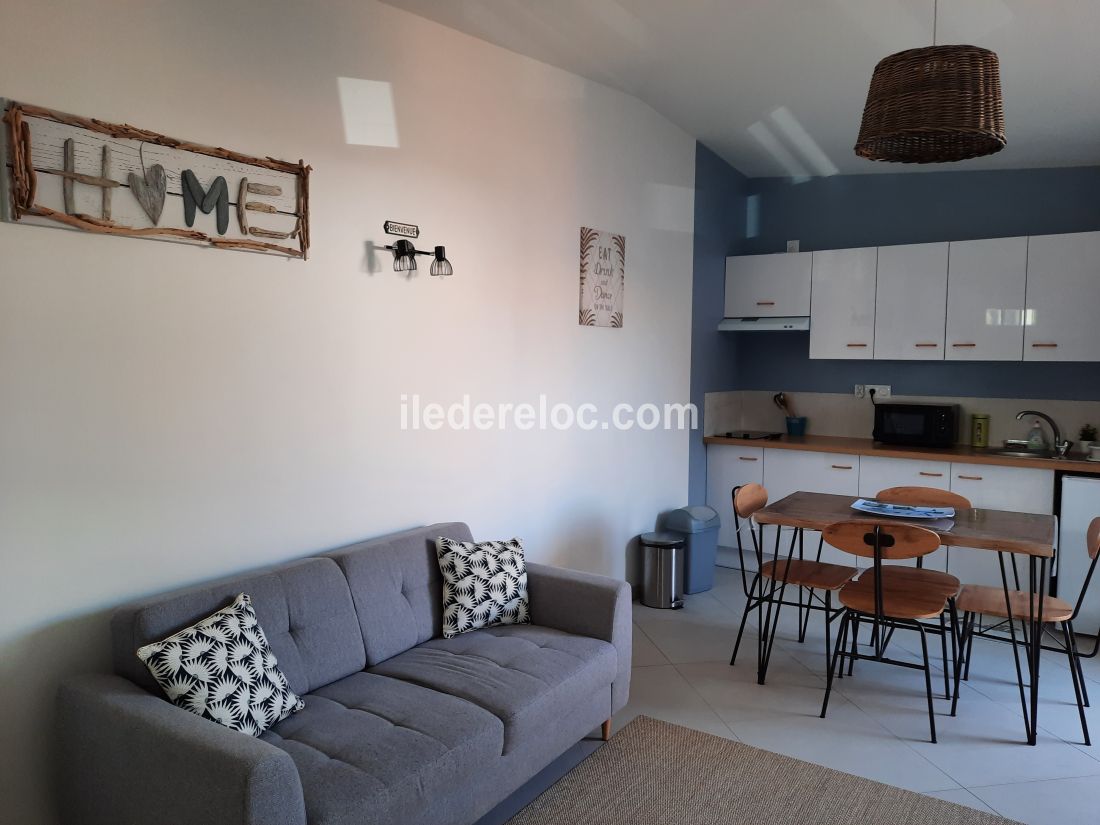 Photo 4: An accomodation located in La Flotte-en-Ré on ile de Ré.